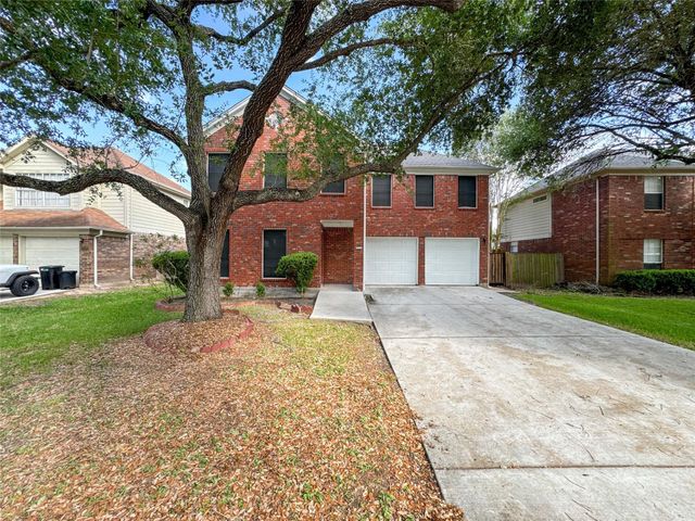 2023 Ruffian Lane, Stafford, TX 77477