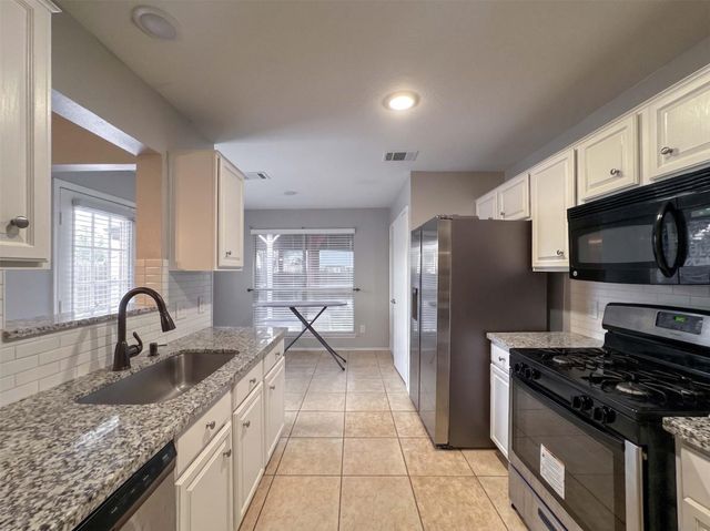 2023 Ruffian Lane, Stafford, TX 77477