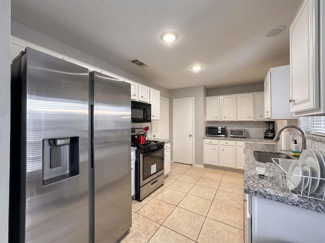 2023 Ruffian Lane, Stafford, TX 77477