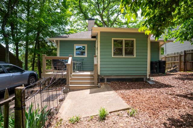 1009 Winthrop Street, Chattanooga, TN 37405