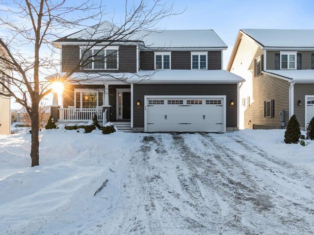 98 Sommerfield Avenue, South Burlington, VT 05403