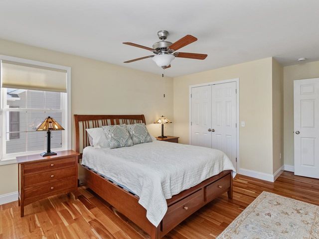 98 Sommerfield Avenue, South Burlington, VT 05403