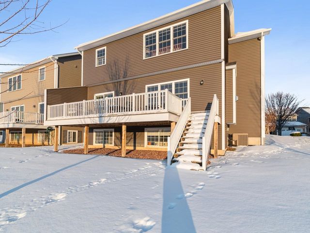 98 Sommerfield Avenue, South Burlington, VT 05403