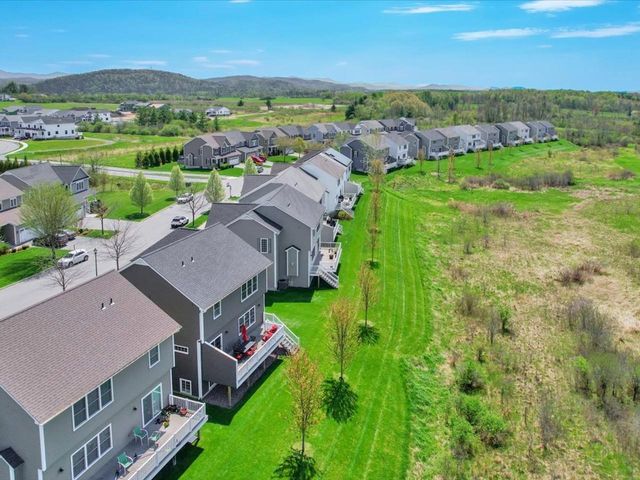 98 Sommerfield Avenue, South Burlington, VT 05403