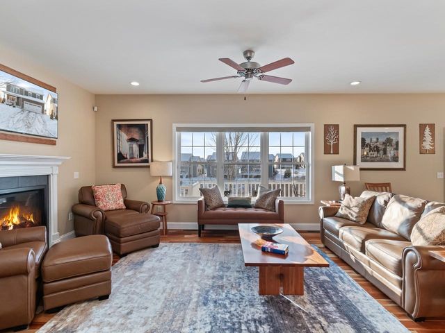 98 Sommerfield Avenue, South Burlington, VT 05403