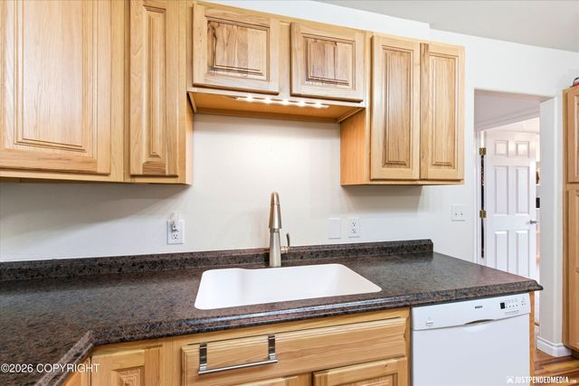 6760 E Bogard Road, Wasilla, AK 99654