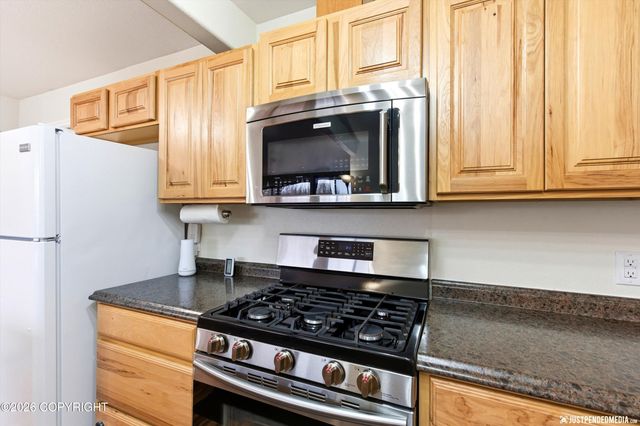 6760 E Bogard Road, Wasilla, AK 99654
