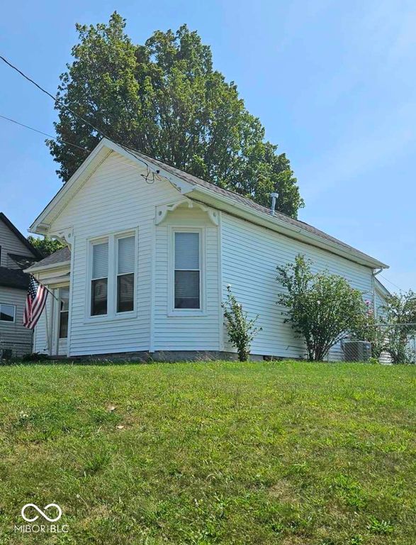 529 W 1st Street, Greensburg, IN 47240