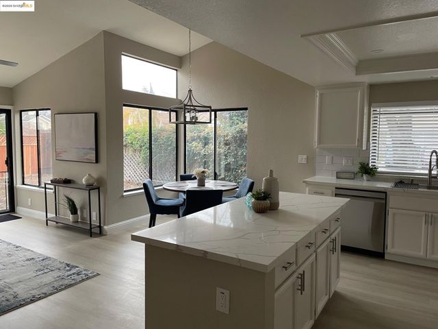 4824 Valley Way, Antioch, CA 94531