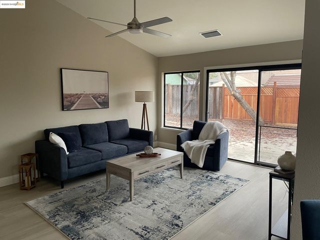 4824 Valley Way, Antioch, CA 94531