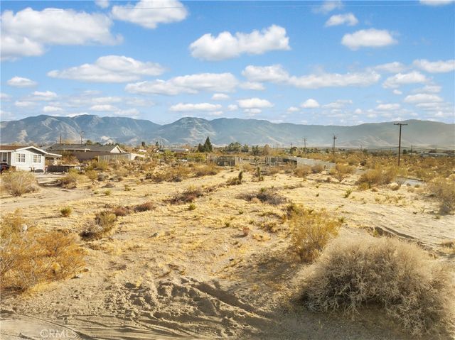 721 Zircon Road, Lucerne Valley, CA 92356