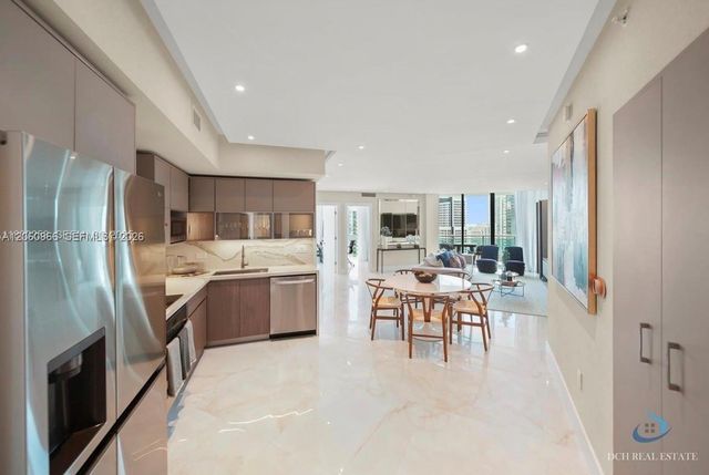 350 S Miami Avenue 3902, Miami, FL 33130