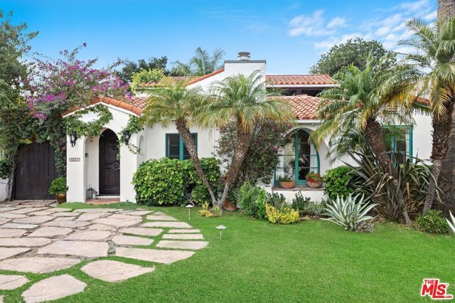 4267 Murietta Avenue, Sherman Oaks, CA 91423