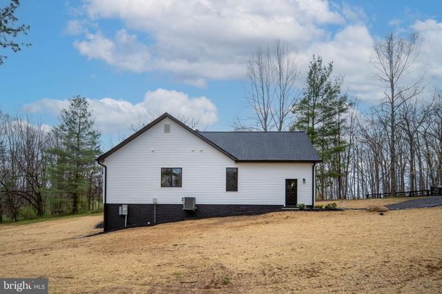 11015 EGGBORNSVILLE, Rixeyville, VA 22737
