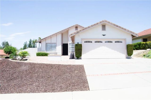 25408 Pistache Court, Murrieta, CA 92563