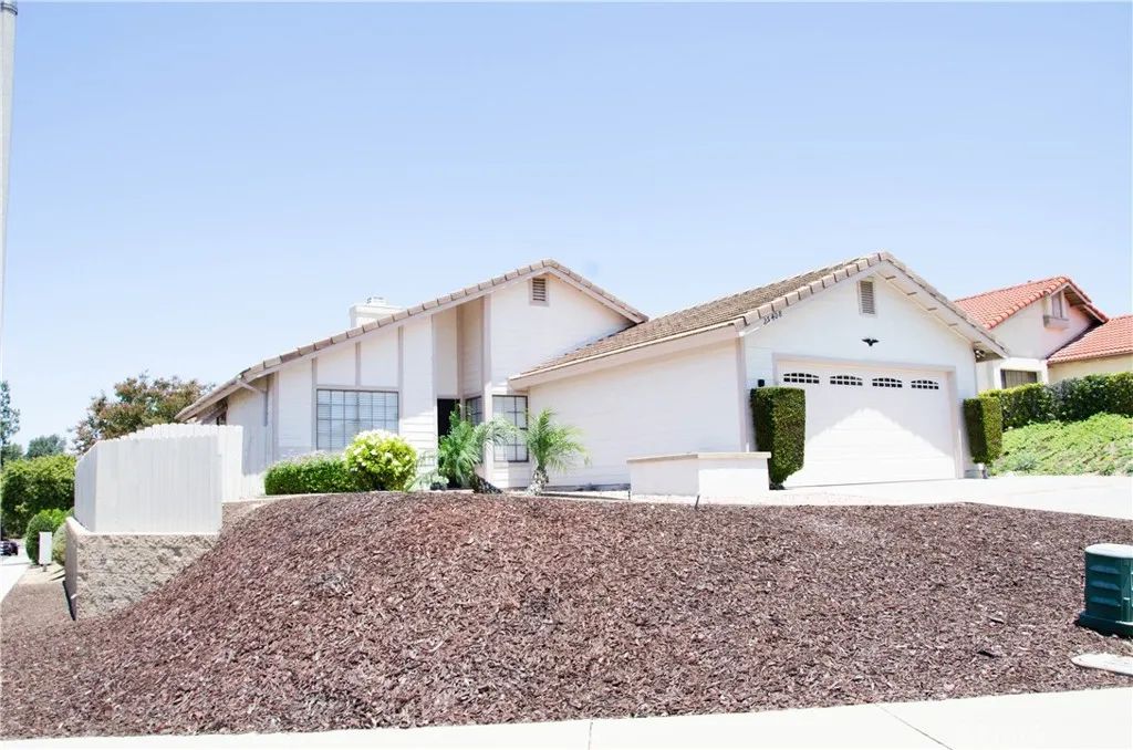 25408 Pistache Court, Murrieta, CA 92563