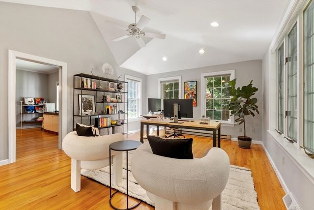 10 Wingate Ln, Acton, MA 01720