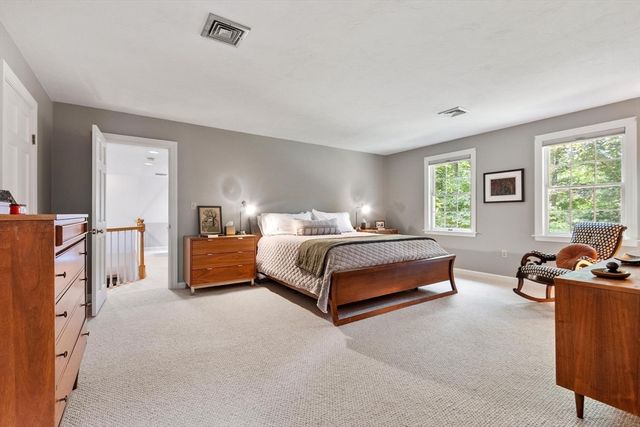 10 Wingate Ln, Acton, MA 01720