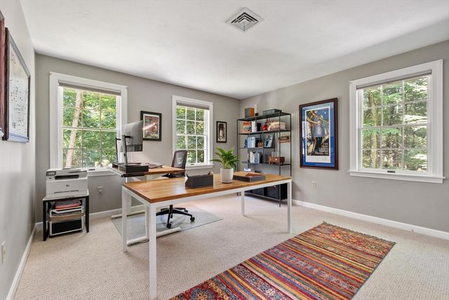 10 Wingate Ln, Acton, MA 01720