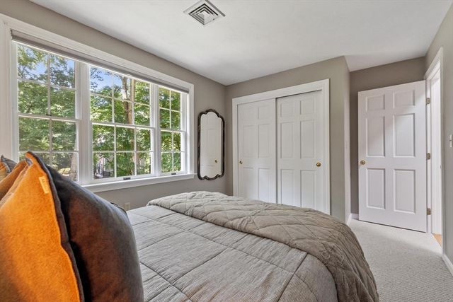 10 Wingate Ln, Acton, MA 01720