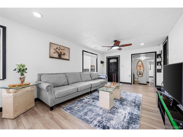 1467 Main St, Strasburg, CO 80136