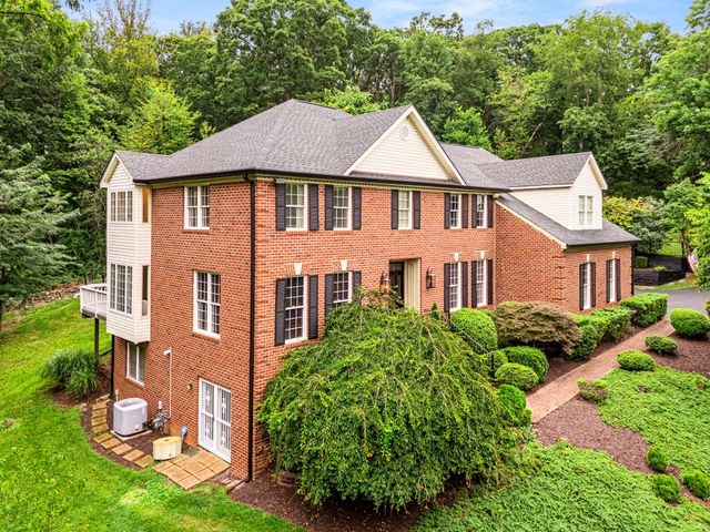 7534 CANNONEER CT E, Warrenton, VA 20186
