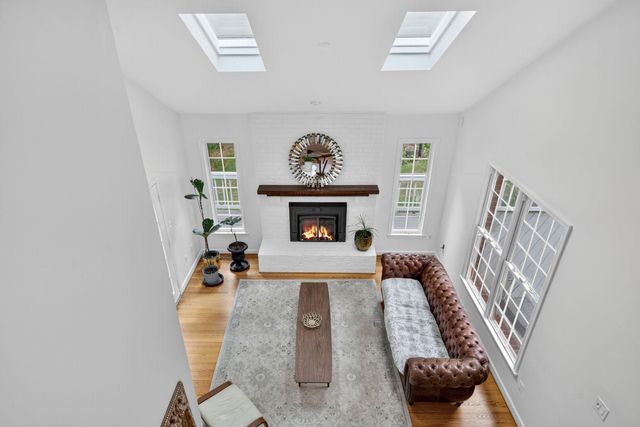 7534 CANNONEER CT E, Warrenton, VA 20186