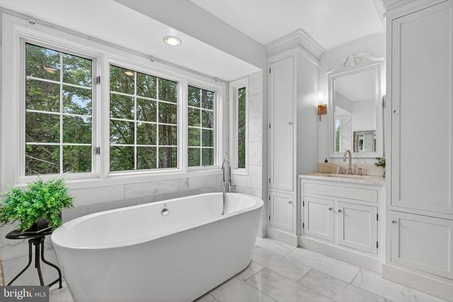 7534 CANNONEER CT E, Warrenton, VA 20186