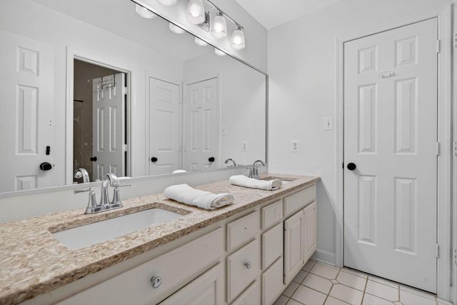 7534 CANNONEER CT E, Warrenton, VA 20186