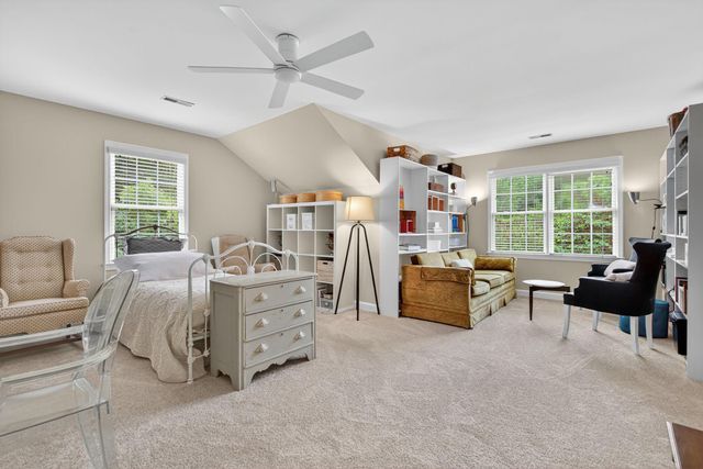 7534 CANNONEER CT E, Warrenton, VA 20186