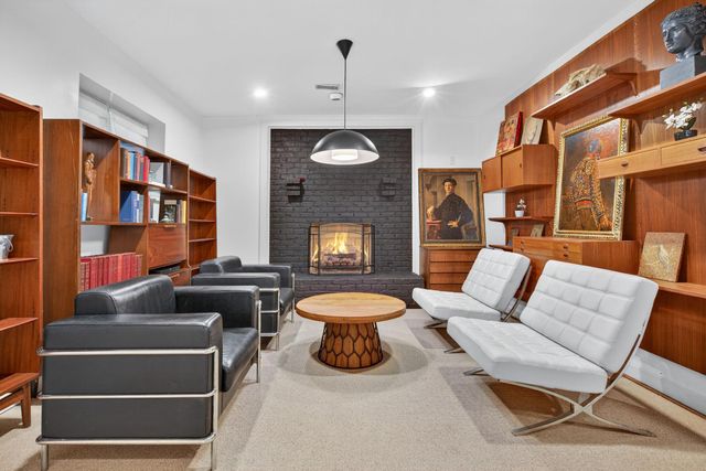 7534 CANNONEER CT E, Warrenton, VA 20186