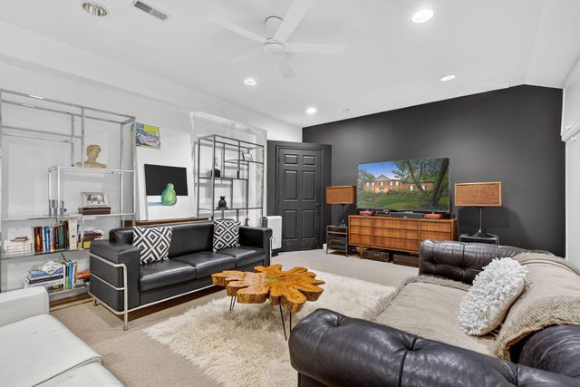 7534 CANNONEER CT E, Warrenton, VA 20186