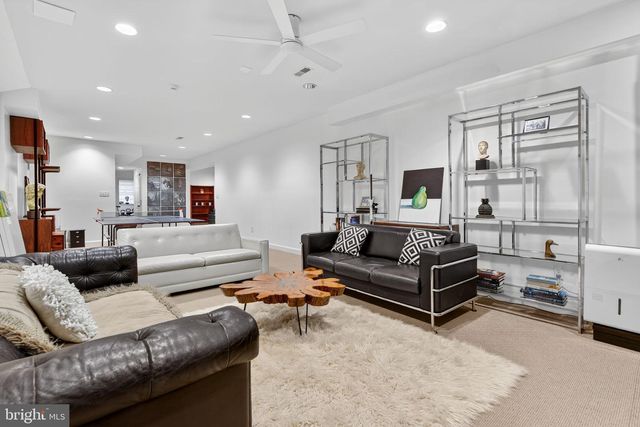 7534 CANNONEER CT E, Warrenton, VA 20186