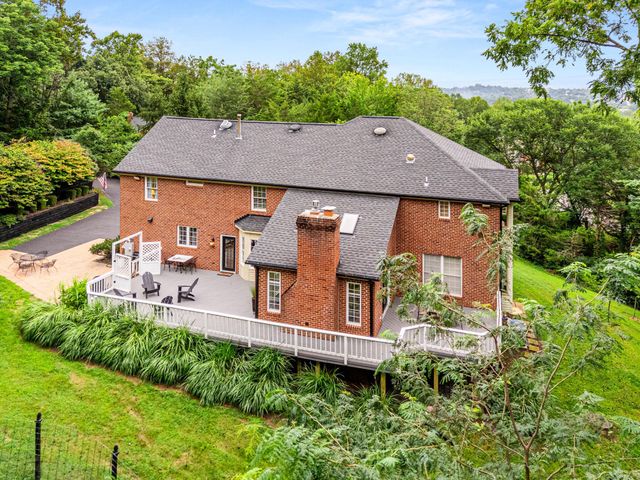 7534 CANNONEER CT E, Warrenton, VA 20186