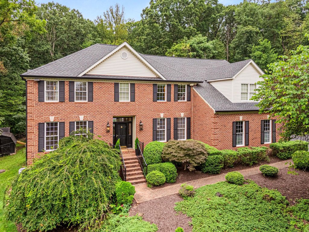 7534 CANNONEER CT E, Warrenton, VA 20186