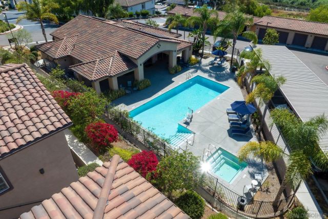 2708 Lake Pointe 209, Spring Valley, CA 91977