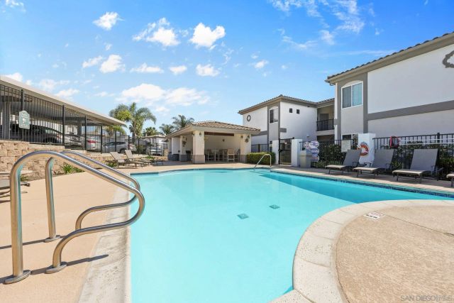 2708 Lake Pointe 209, Spring Valley, CA 91977