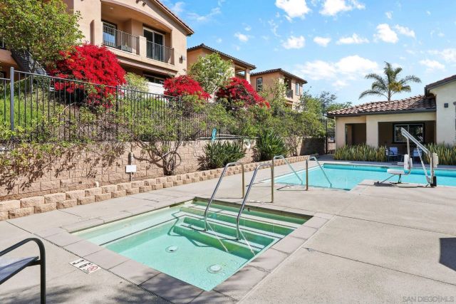 2708 Lake Pointe 209, Spring Valley, CA 91977