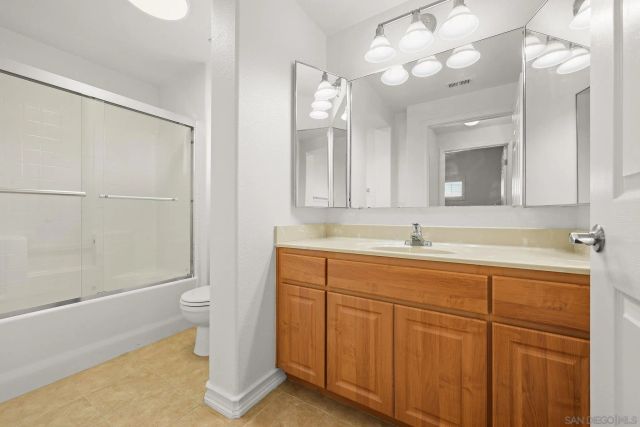 2708 Lake Pointe 209, Spring Valley, CA 91977