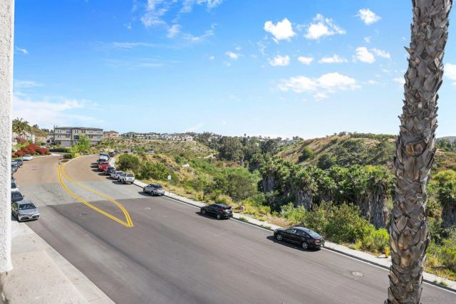 2708 Lake Pointe 209, Spring Valley, CA 91977