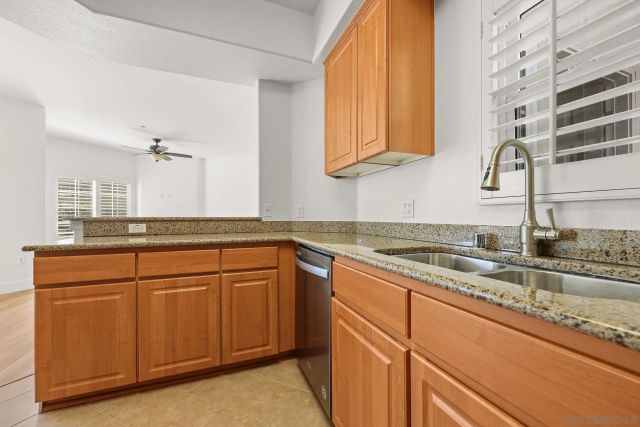 2708 Lake Pointe 209, Spring Valley, CA 91977