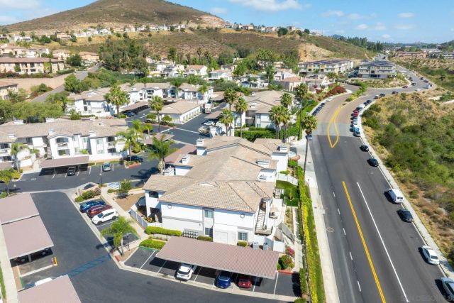 2708 Lake Pointe 209, Spring Valley, CA 91977