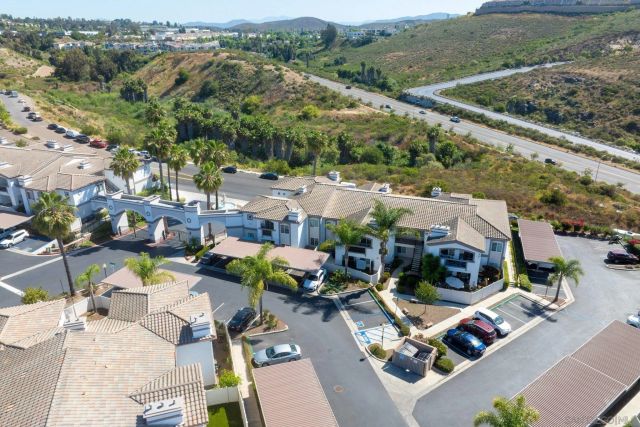 2708 Lake Pointe 209, Spring Valley, CA 91977