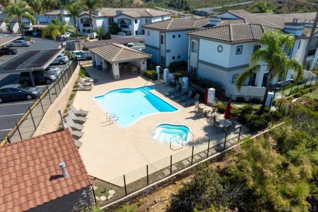 2708 Lake Pointe 209, Spring Valley, CA 91977