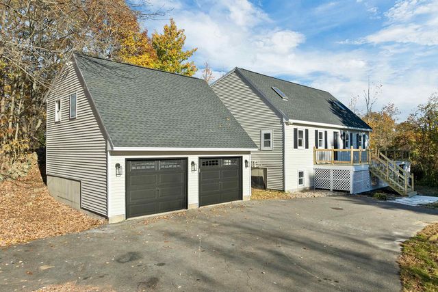 10 Armands Way, Dunbarton, NH 03046