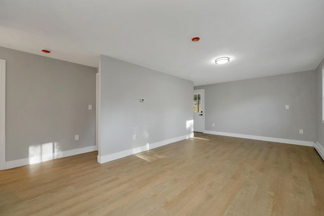 10 Armands Way, Dunbarton, NH 03046