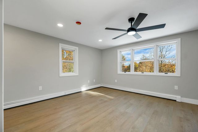 10 Armands Way, Dunbarton, NH 03046
