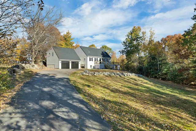 10 Armands Way, Dunbarton, NH 03046