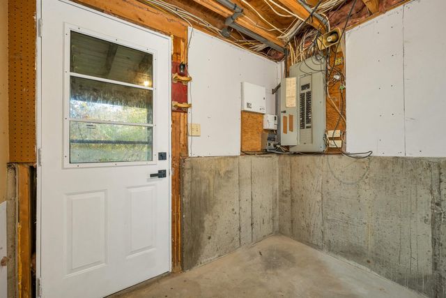 10 Armands Way, Dunbarton, NH 03046