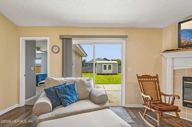 2550 ROYAL POINTE Drive, Green Cove Springs, FL 32043